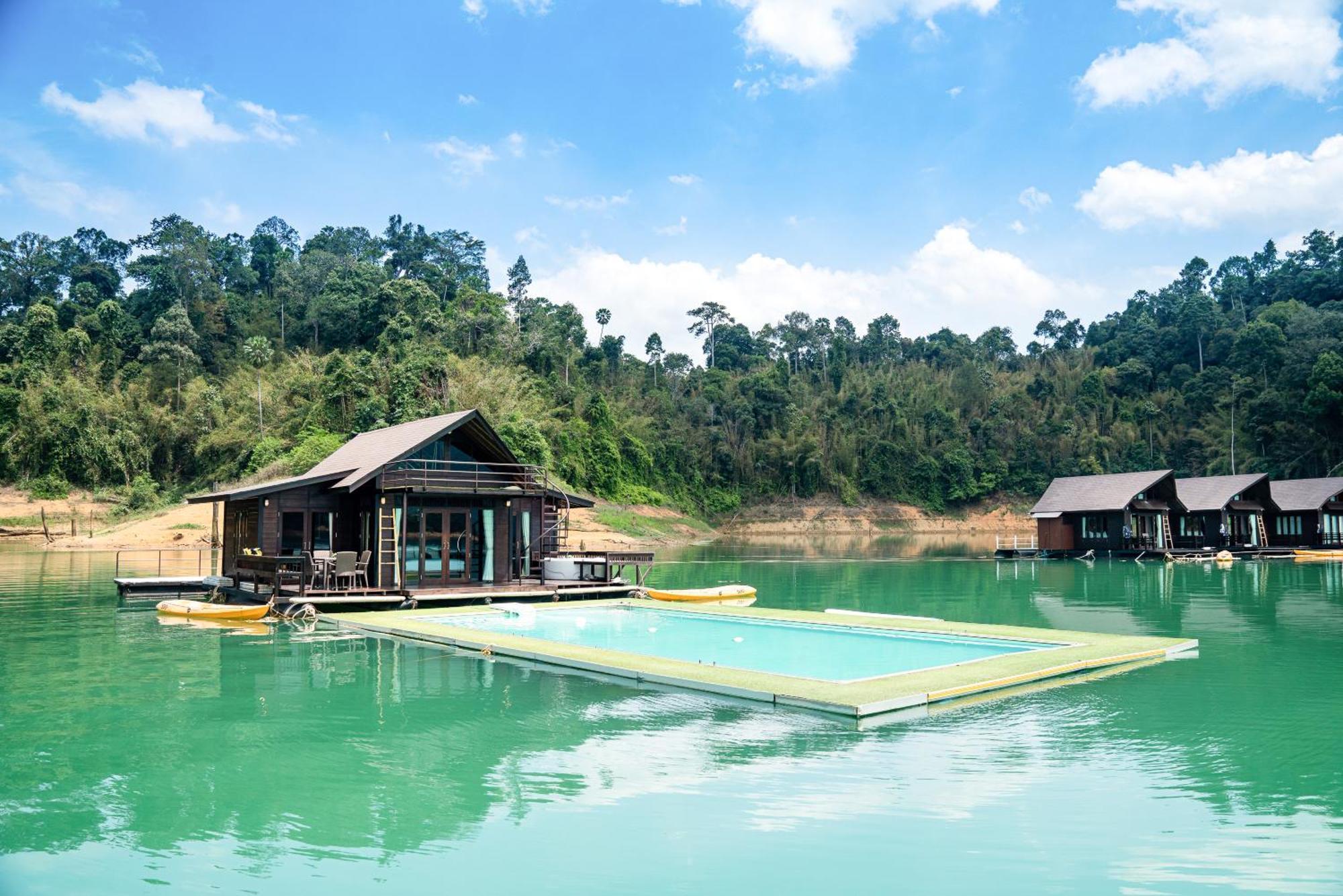 500 Rai Floating Resort Ban Chieo Ko Bilik gambar